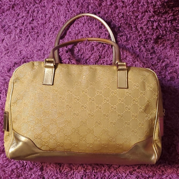 Gucci Handbag ๐ - Picture 2 of 16